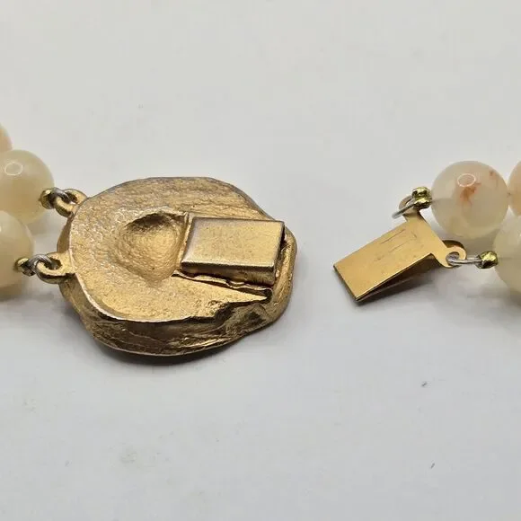 Vintage 2 Strand Choker Necklace Honey Yellow Lucite Beads Gold-Tone Rose Clasp - Picture 8 of 10